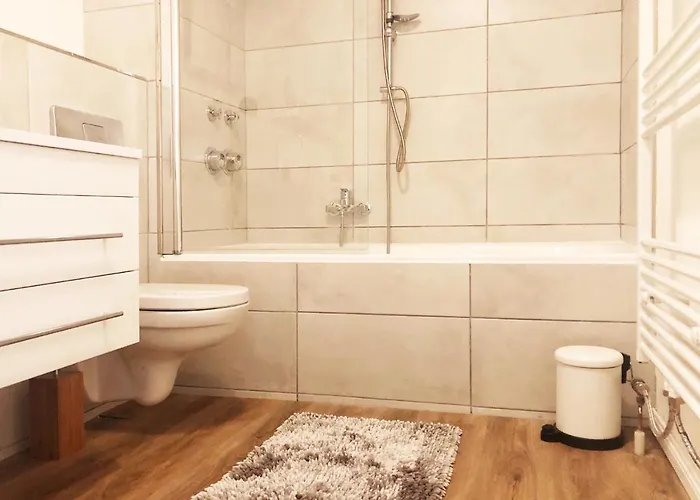 Gemuetliches Mit Balkon Und Tiefgaragenstellplatz Daire