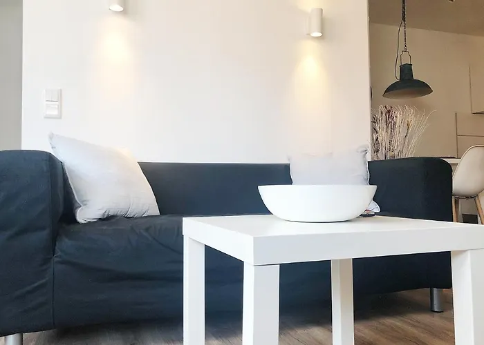 Gemuetliches Mit Balkon Und Tiefgaragenstellplatz Daire *